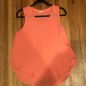 Loose coral tank top